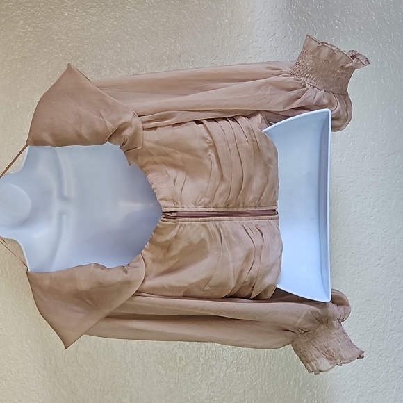 A.PEACH YOKE CROP TOP SIZE L - Picture 5 of 9